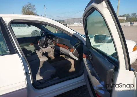 2004 Buick Lesabre Custom from USA, damaged, VIN 1G4HP52K144131541